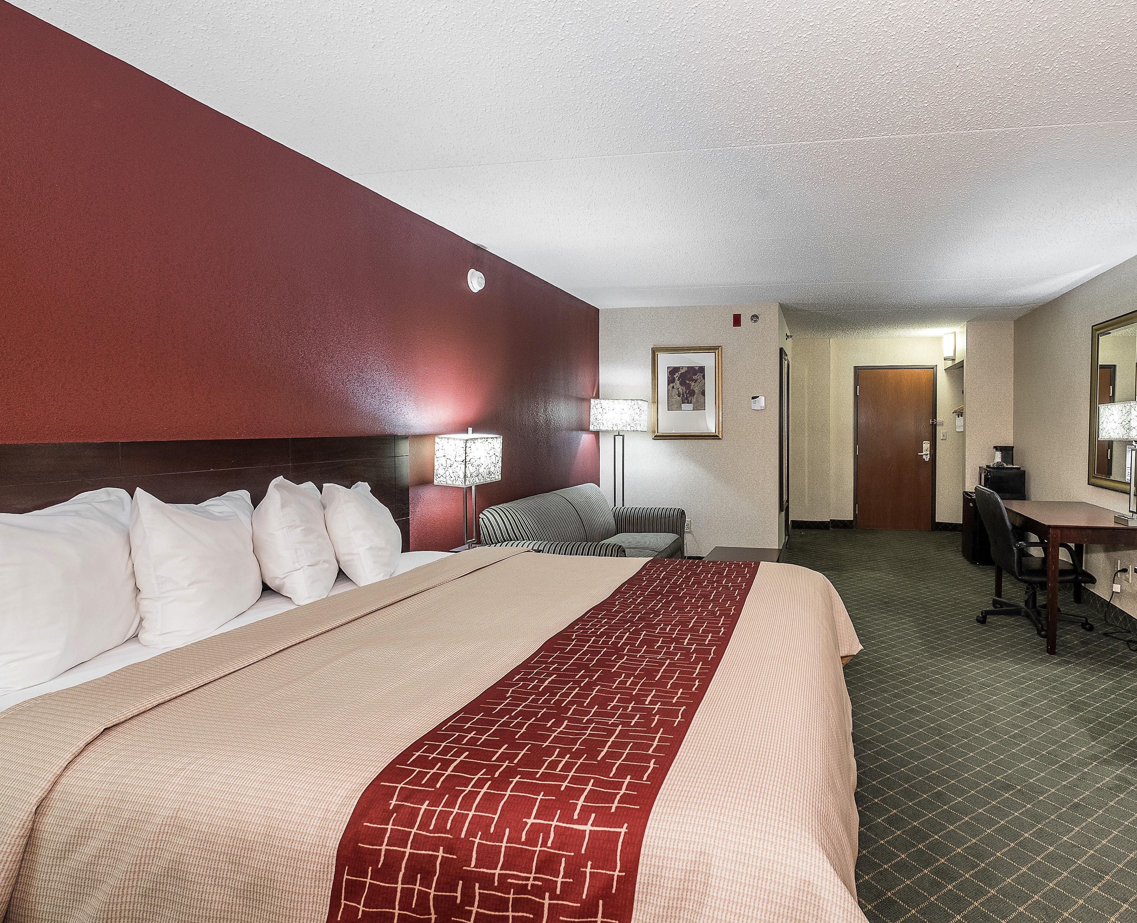 Red Roof Inn Hartford- Нью-Бритен Экстерьер фото