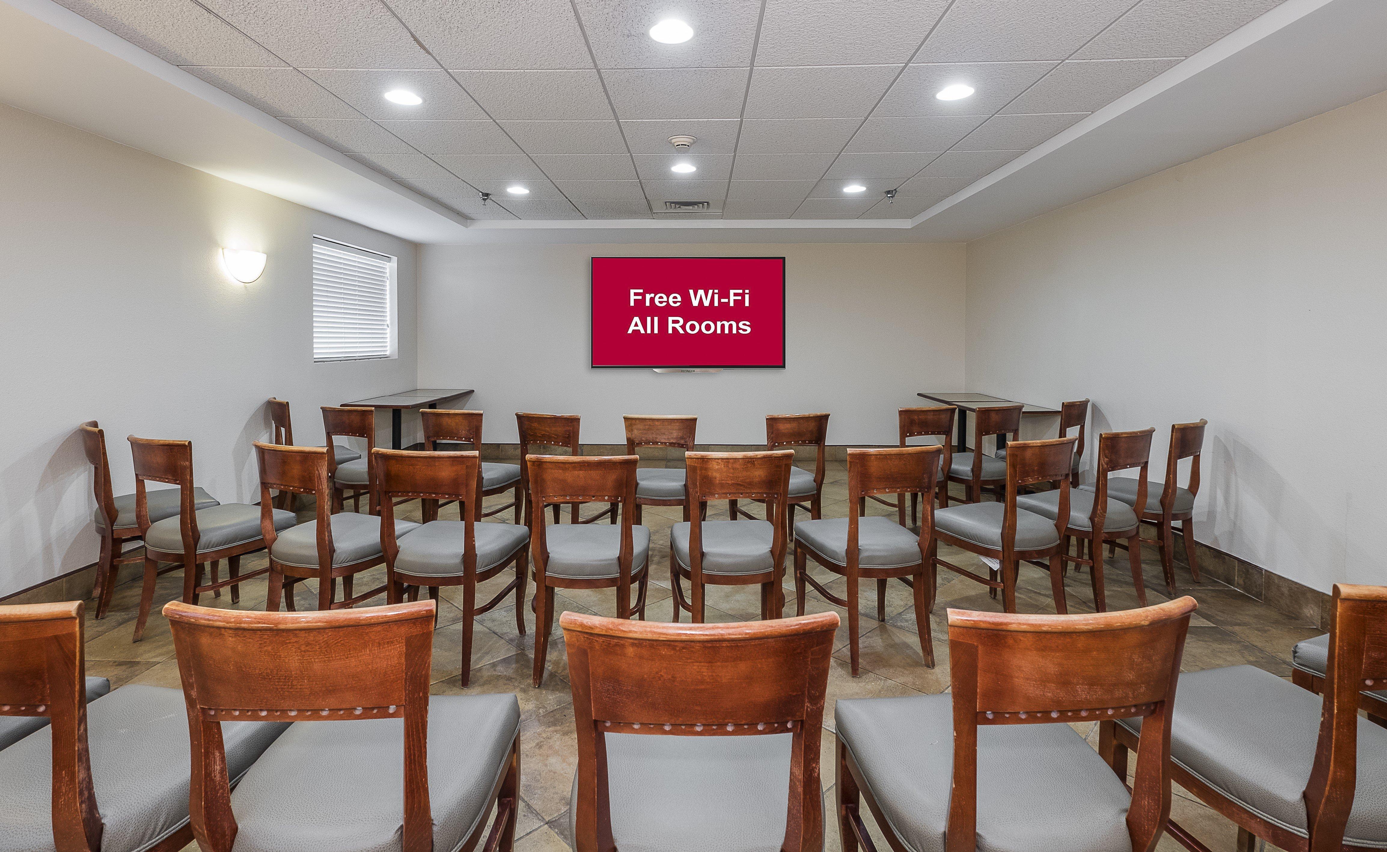 Red Roof Inn Hartford- Нью-Бритен Экстерьер фото