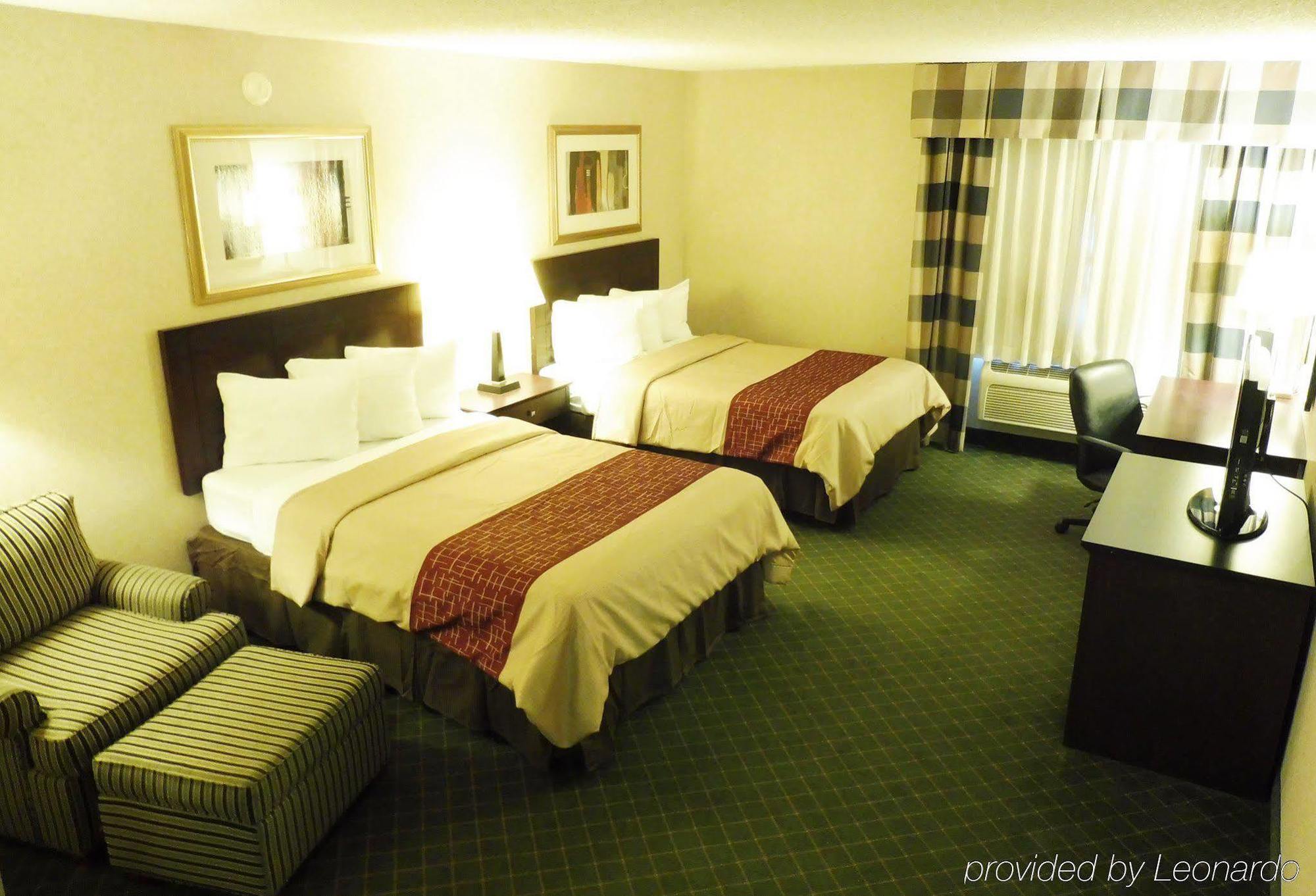 Red Roof Inn Hartford- Нью-Бритен Экстерьер фото